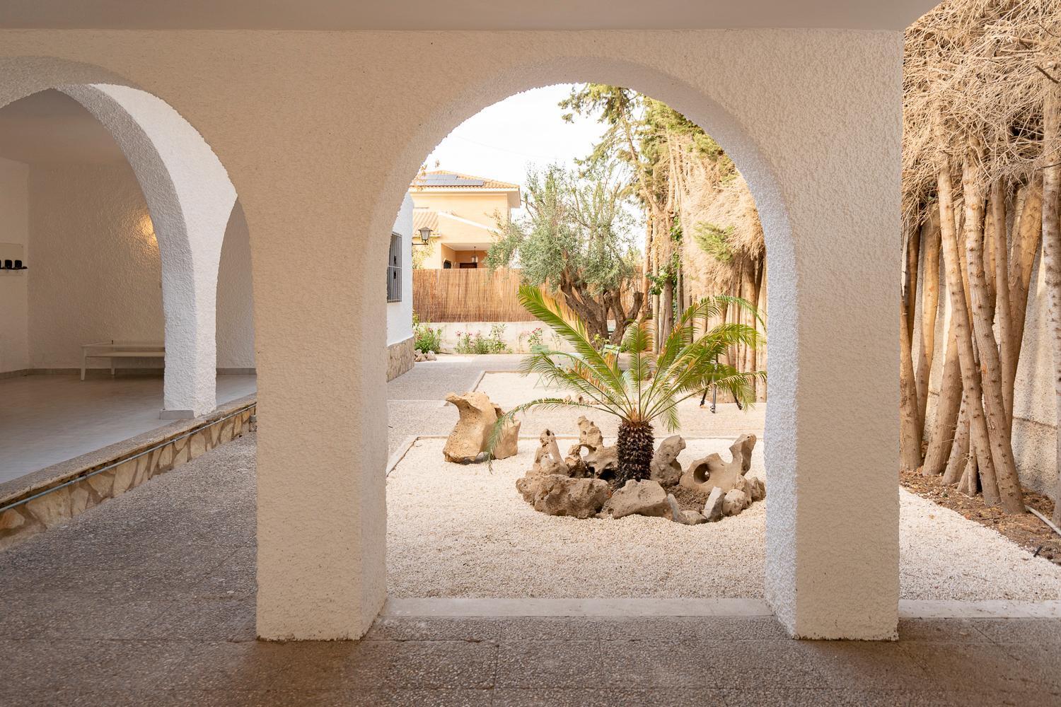 Guest house Alkatur Relax Y Confort Jardin Y Piscina